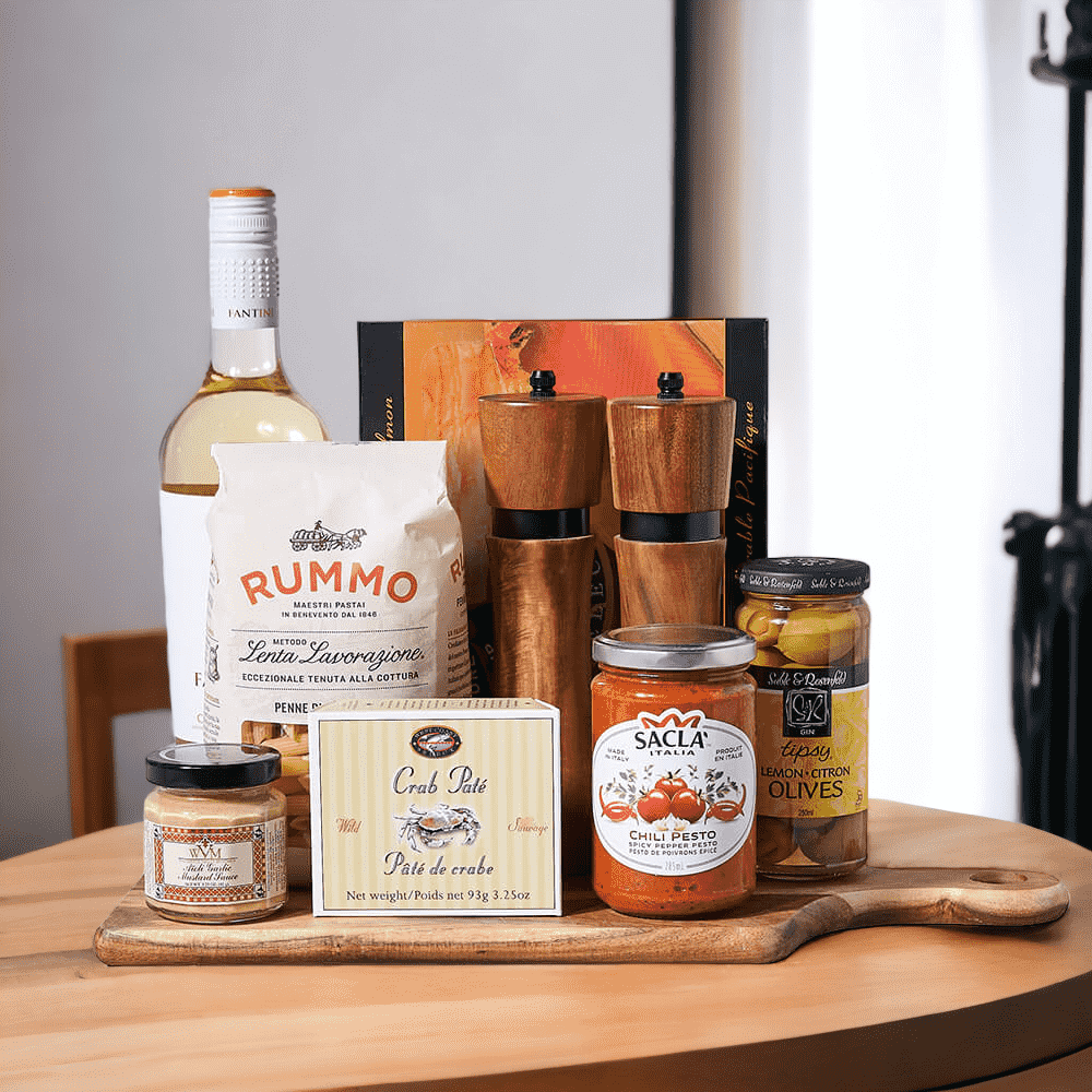 Abruzzo White Wine & Pasta Gift Set from Monthly Sommelier USA - Wine Gift Basket - USA Delivery