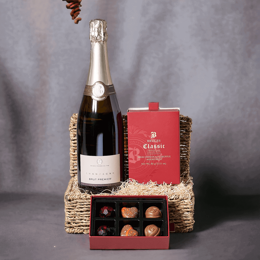 Cristal Champagne 750ml Christmas Gift Basket – tagliquorstores.com
